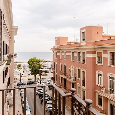 Casa Jole, Appartamento In Centro Bari Buitenkant foto
