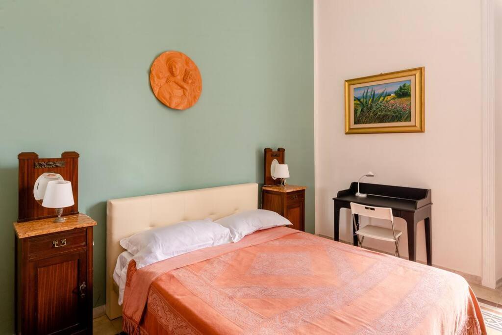 Casa Jole, Appartamento In Centro Bari Buitenkant foto